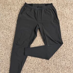 Lululemon Surge Hybrid Pant Jogger Tapered 29" Inseam Graphite Grey Men’s Size M
